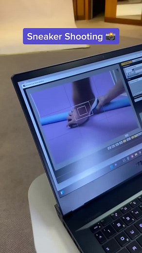 Sneaker Shooting 📸👟 #behindthescenes #shoe #sneakers #foryou #fyp #comfy #schuhe @giesswein