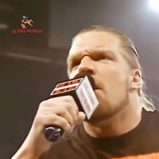 Triple H provokes Stone Cold to punch him 👊 #StoneCold #WWE #trendingreelsvideo #TripleH | Alpha World