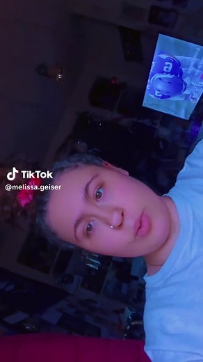 Melissa Geiser (@melissa.geiser)’s videos with original sound - 👸🏾