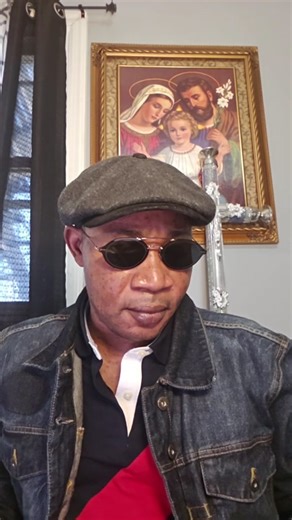 For a sermon on giving thanks for Jesus' birth, focus on the wonder of God becoming man (John 1:14), the prophetic fulfillment (Isaiah 9:6), the humble beginning (Luke 2:7), the angelic announcement of Savior/Lord (Luke 2:11), and the resulting "Glory to God/Peace on Earth" (Luke 2:14) (Isaiah 7:14, Micah 5:2, Matthew 1:18-25), highlighting themes of God's love, the gift of salvation, and the arrival of the Prince of Peace. Key verses include Isaiah 9:6 ("For to us a child is born"), Luke 2:10-1