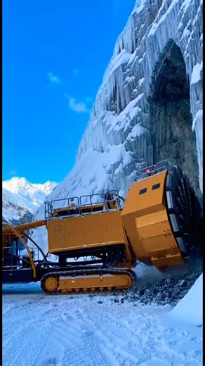 Mechanical Excavation Using a Hard Rock Tunnel Boring Machine #railway #train #wesel