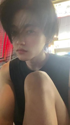 留了一年的头发剪掉了 #男大精选