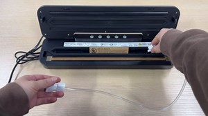 Housiwill vacuum sealer, 5 in 1 Food Vacuum Sealer Machine, Automatic Vacuum Machine for Food Storage, for Dry/Moist and Sous Vide Air Sealer Machine with 15 Vacuum Bags & 1 Air Suction Hose