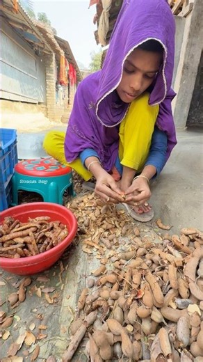 Amazing technique for cleaning tamarind..!!😱