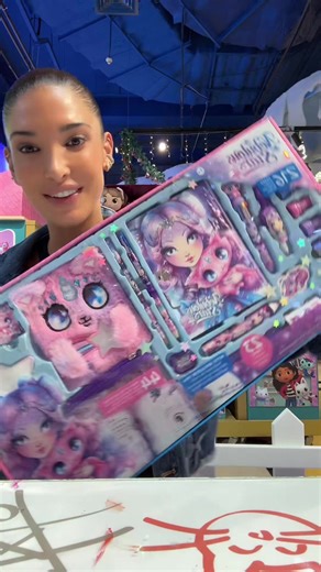 ‏Vous validez les cadeaux pour Shakiki ? #christmas #pourtoi #fyp | Christmas Gift