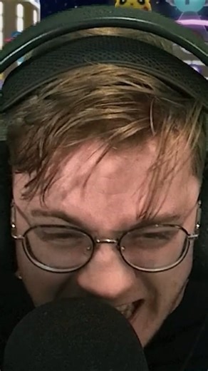 Shiny Caterpie appeared INSANELY FAST?! #pokemon #shinypokemon #shorts