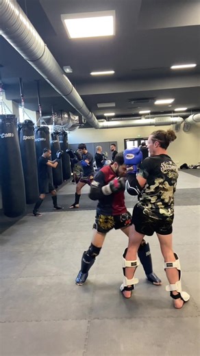 Muay Thai Sparring Techniques and Coaching Tips