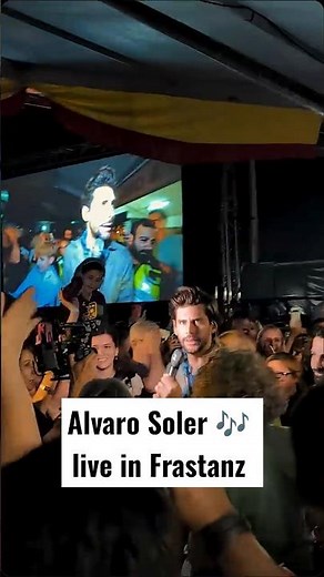 Alvaro Soler with live band 📯