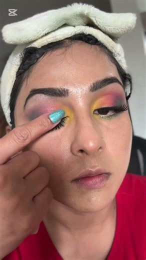 Tropical Sunset Makeup Tutorial 🌅 | Vibrant Eyeshadow Look #makeup #BeautyCommunity #ColorfulMakeup