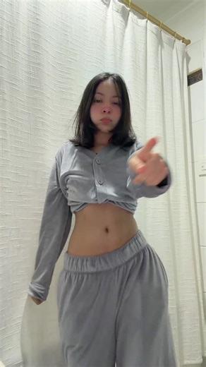#petite #dancinggirl #pijamas | dancing