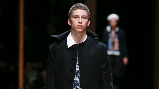 Prada Fall 2016 Menswear Collection