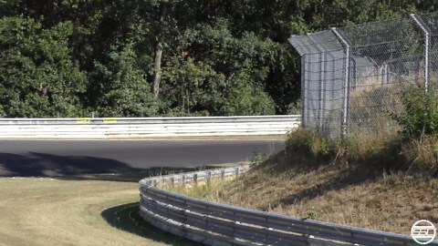 Extreme performance cars unleashed on closed circuit