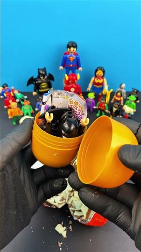ASMR Kinder Surprise Maxi Egg DC Playmobil Batman Toy Unboxing! VCB19