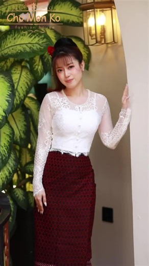 Chomonkofashionhouse: Trendy Myanmar Fashion Models