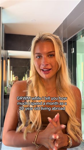 Monthly Expenses Breakdown: How Much a 20‑Year‑Old Spends Living Abroad