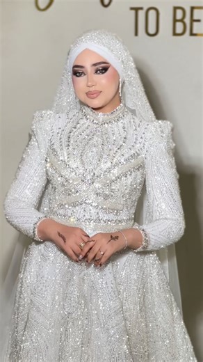 Glow & Co Bridal Make Up & Spa on Instagram: "My Chamchoumi ❤️ Alf Mabrouk ma chérie rabbi ihanik ❤️ @haifacosmetics.tunisia @maison.aura.by.ch @chayma_hamedi @malek_hijabstylist @malukamalek_ Adresse : Boumhal près de station-service Shell 29340101 #makeupartist #bridetobe #maquillagedemariée #maquillage"