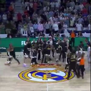 Concerns for Australian basketball star Dante Exum after an ugly brawl broke out between Real Madrid and Partizan. Exum left the stadium on crutches after the incident. Read more: https://bit.ly/3VawmJH | NBL