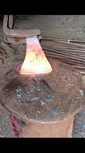 183K views · 1.6K reactions | Axe Making 望️ #Blacksmith #Forging #Handmade #craftsmanship #axe | Birju Vishwakarma | Facebook