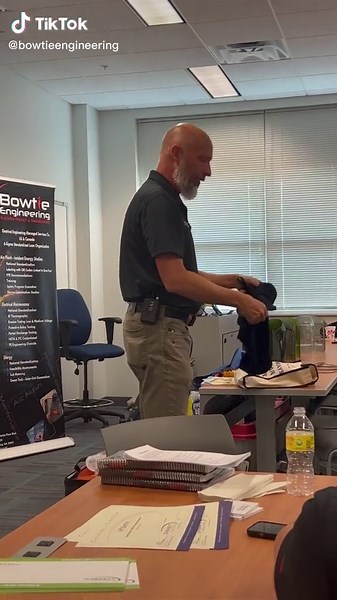 Arc Flash Online Class - Live Online Training from Bowtie Engineering #johnwelch #bowtieengineering #arcflash #arcflashstudy #arcflashstudiee #arcflashsuit #electricalengineering