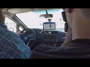 New technology allows cars & traffic signals to wirelessly communicate