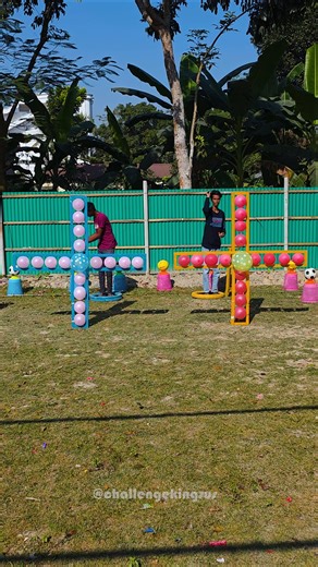 Balloon Popping Challenge Head-to-Head Pop Battle 😱🎯 #shorts