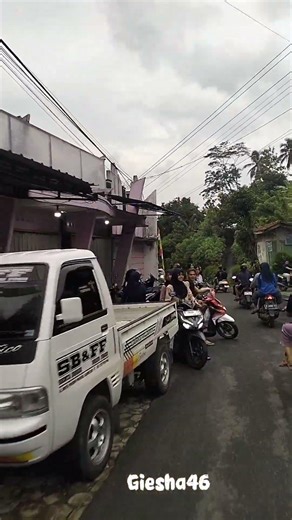 JALAN - JALAN SORE (‪@giesha4696‬) #kampung #desa #pedesa#jalanjalan #sore #jalan