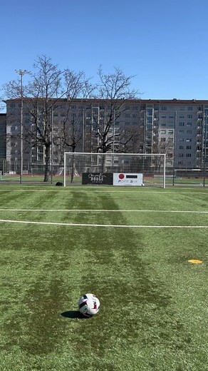 Oh lala #football #pourtoi #skills #foryou #fyp #ronaldo #frappe #technique