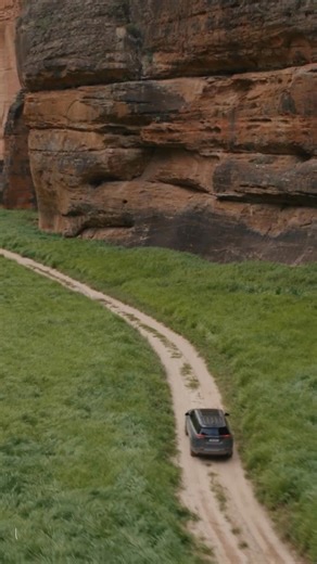 Jeep Commander Blackhawk destaca por su enfoque tecnológico y su capacidad para acompañar a siete ocupantes con comodidad. | Jeep Perú