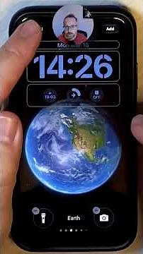 How to Change the Clock Size on iPhone Lock Screen #iphonetricks #iphonetutorial
