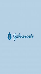 Usa Shampoo y Baño Líquido JOHNSON’S® sin alcohol para limpiar y proteger la delicada piel y pelo de tu bebé | JOHNSON'S baby