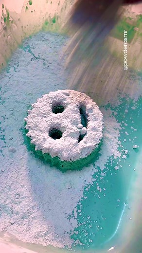 How to Make Comet Cleaning Paste at Home