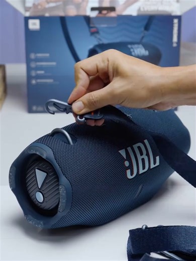Unboxing the JBL Xtreme 4 Speaker in Blue