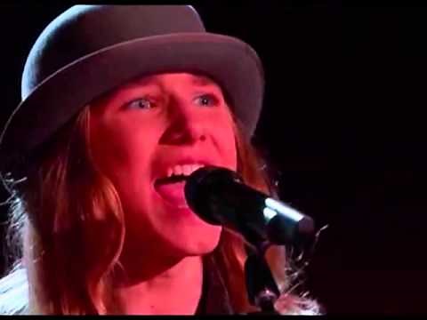 Sawyer Fredericks sings ‘I’m a Man of Constant Sorrow’ on The Voice Season 8 Blind Auditions