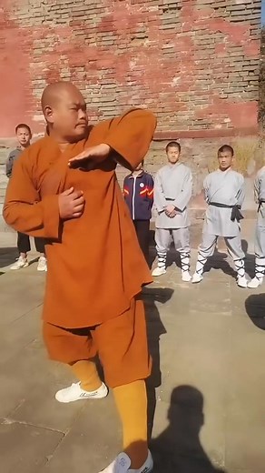 613K views · 4.9K reactions | Self defence tips 祿‍♂️屢 #reels #reel #reelsviralシ #shorts #FacebookReelsContest #reelkarofeelkaro #martialarts #martial #martialartstraining #selfdefense #mma #jiujitsu #taekwondo #muaythai #ufc #fighter #karate #kickboxing #brazilianjiujitsu #kungfu #training #ninja #fitness #workout #practice #fighter #wrestling #viral #trending | Martial total | Facebook