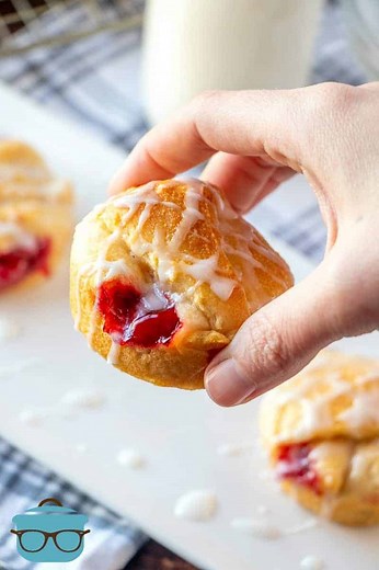 Cherry Pie Bites