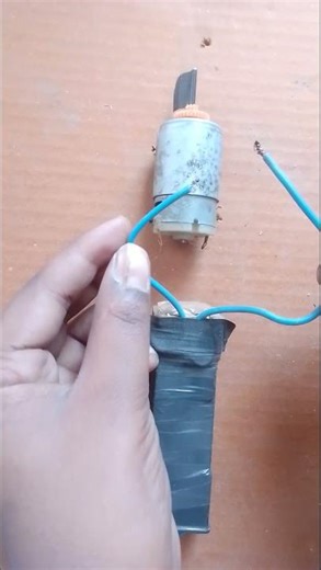 “High Voltage from 12V DC Motor ⚡ | Amazing Current Generation Experiment | Shocking Results 😱”