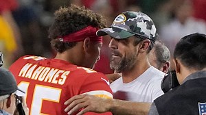 Patrick Mahomes sums up rivals feelings tweeting about Aaron Rodgers injury