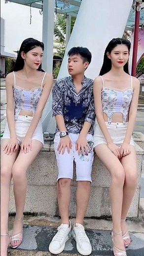 Beautiful Chinese Girls【双胞胎车模】#douyin #tiktok #beautiful #shorts