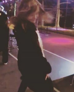 🐧 twerking = opportunistic shenanigans #dancelife | Aimee Teegarden