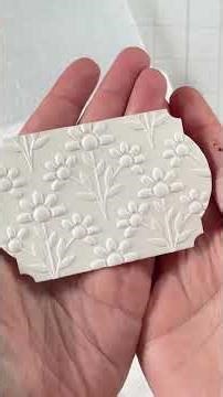 Easy Texture + Mixed Media in Your #Scrapbook Layouts!