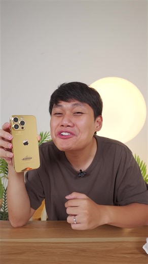 UNBOX iPHONE 14 PRO MAX PHIÊN BẢN “DUY THẨM”: MẠ VÀNG 24K, ĐÍNH KIM CƯƠNG GIÁ 205 TRIỆU!! Cầm trên tay chiếc điện thoại mà thấy quá đã cả nhà ơi :)) #schannel #duythamchannel | Duy Thẩm