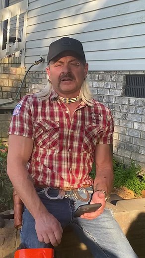 When I pranked an Instagrammer as Joe #fype #joeexotic #freejoeexotic @Cameo