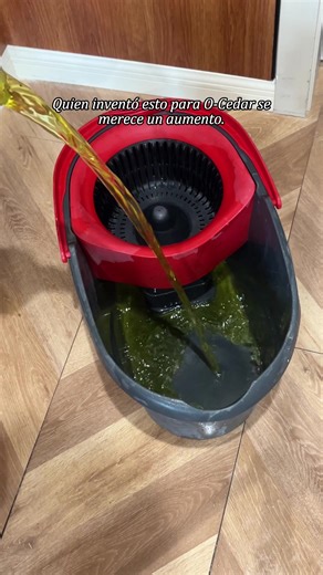 Effortless Floor Cleaning with the O'Cedar Mop