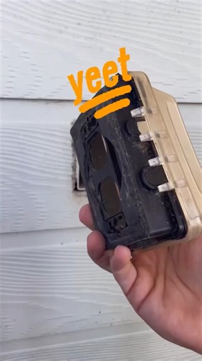 1.3M views · 4.2K reactions | These are the best upgrade we’ve found and now is the perfect time to upgrade your bulky outlet covers just in time for holiday lights! Get them here! ⬇️ https://amzlink.to/az0fr03czn8FO #amazonhomefinds #amazonhome #diy #diyprojects #exterior | Emyludesigns | Facebook