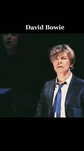 #thebestmusicoftheworld #davidbowie #heroes #live #music
