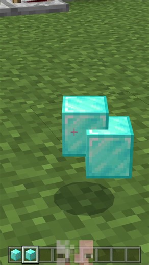 #minecraft This Bug DELETES You're Items! Sorta? #mcpe #minecraftbedrock #bedrockedition