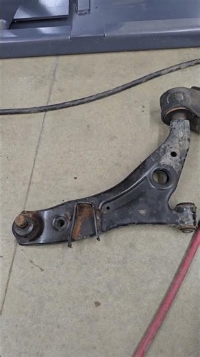 Is this Detroit axle ball joint still good?