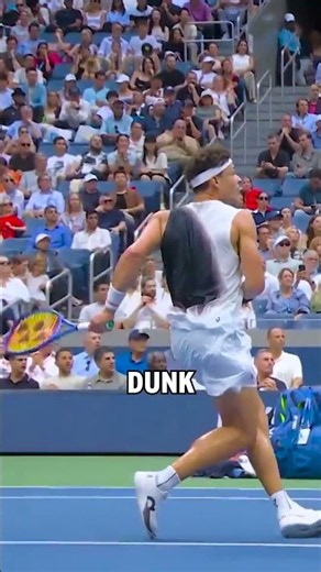 Shelton's SLAM DUNK smash! 💥