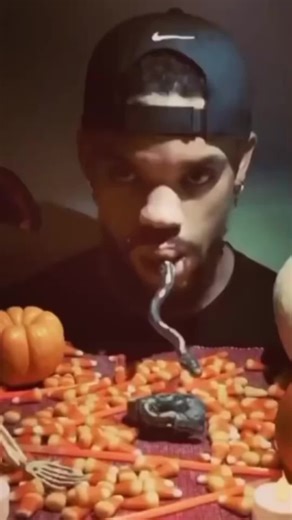 Should I Remake This For Halloween? Or Was The Snake Too Far 😂👻🐍! #halloween #snake #reptile #python #pets #animals #petsoftiktok #snakes #viral