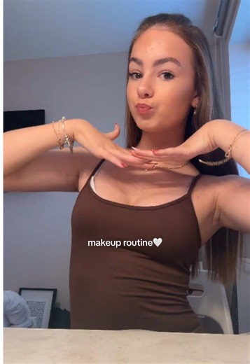 Complete Makeup Routine Tutorial for Flawless Skin